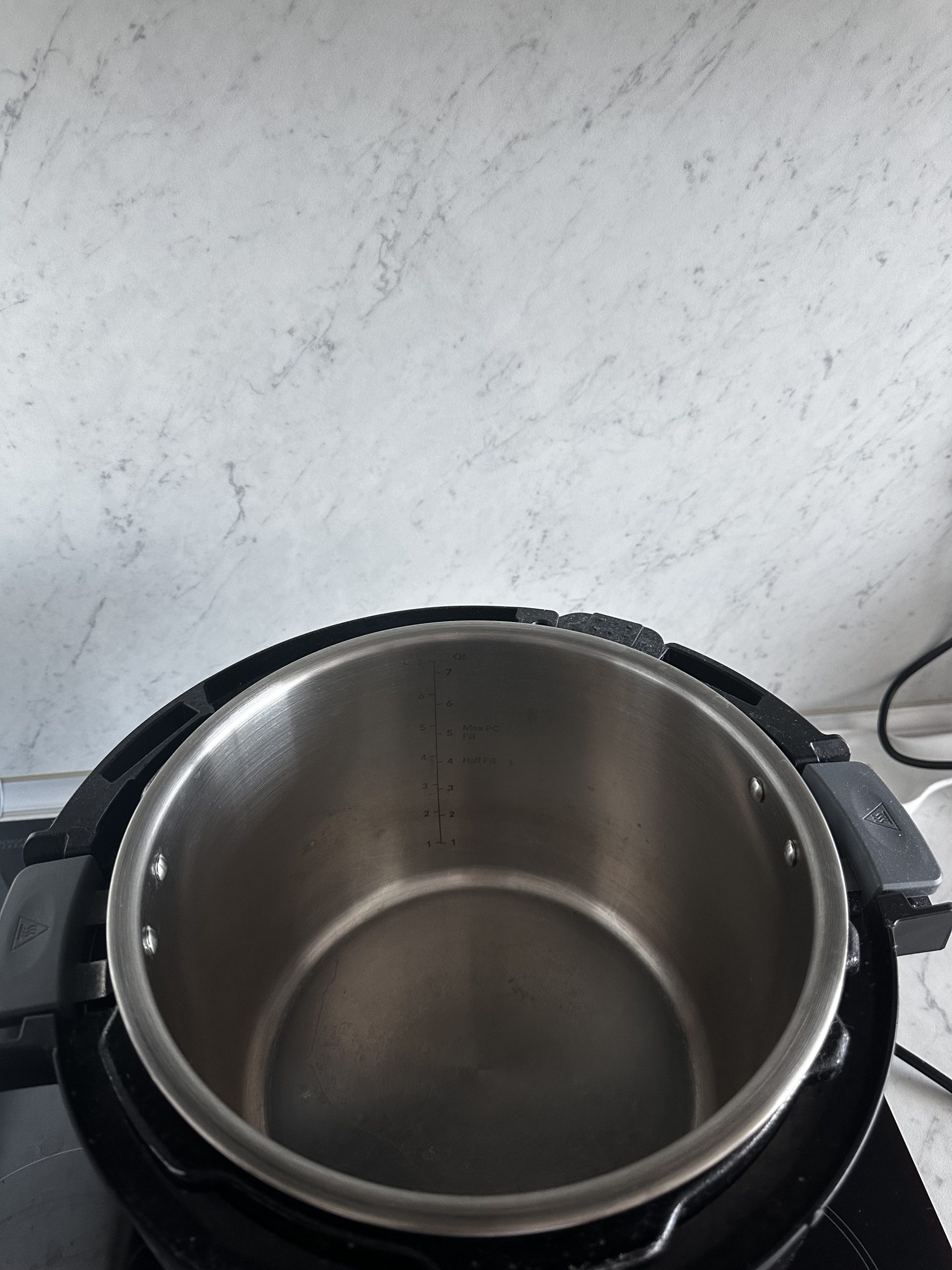 Използван Комбиниран Мултикукър  DUO CRISP + AIR FRYER 8L   