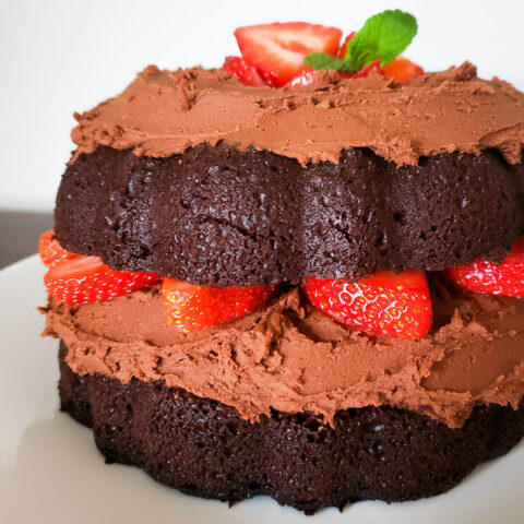 Инстант Пот | Рецепта за Шоколадова торта с ягоди